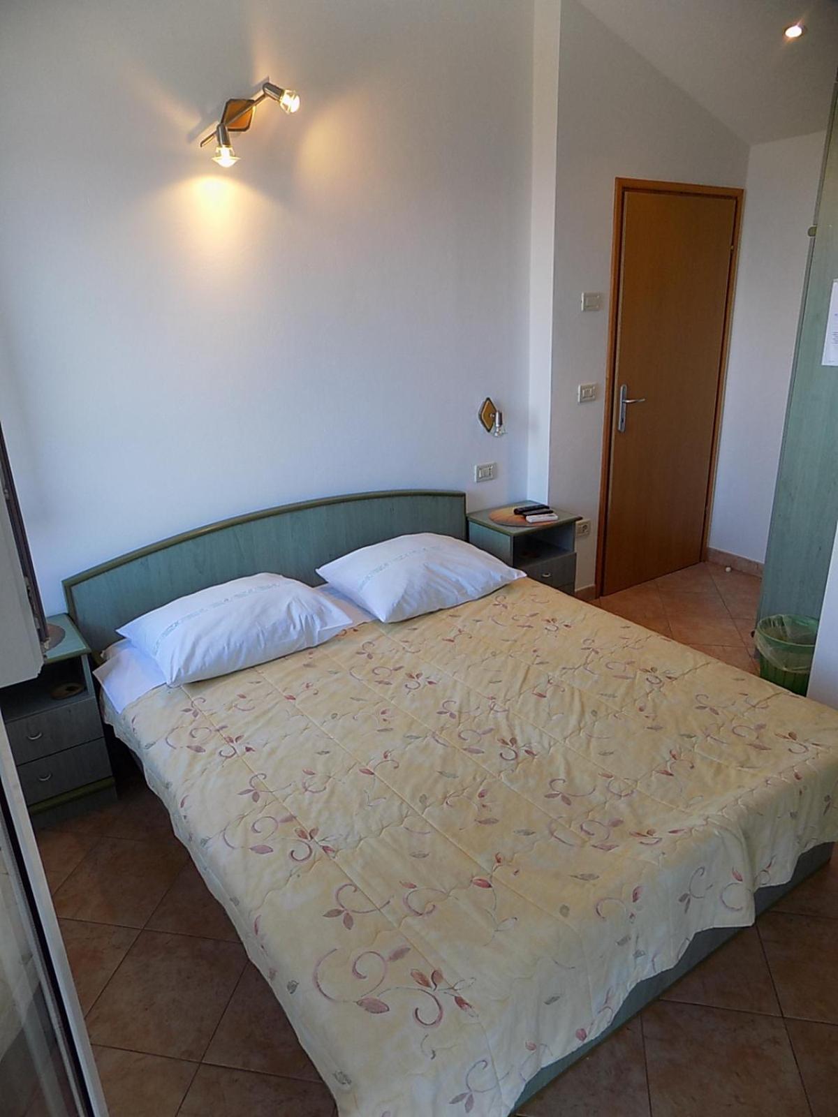 Apartments Tinka Brseč Esterno foto